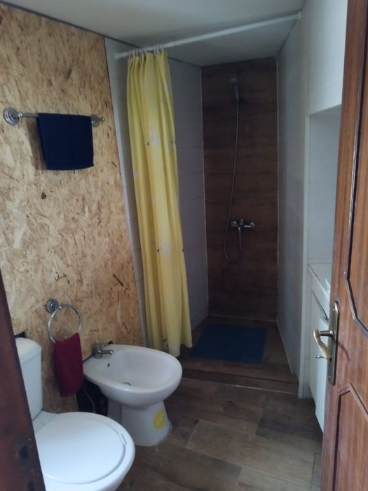 Arrendo casa térrea tipo T1+1