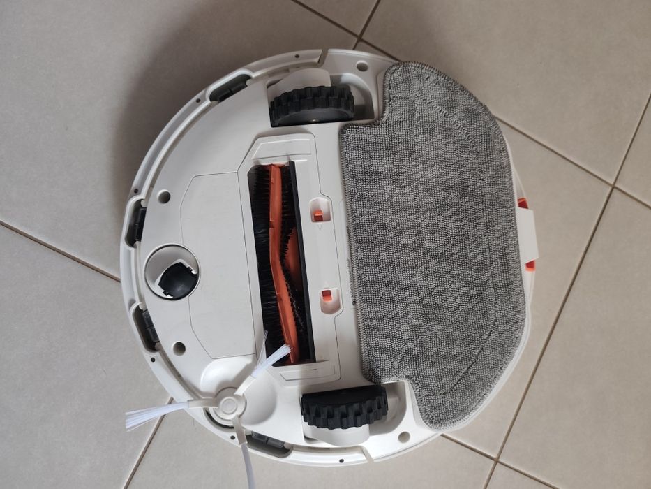 Aspirador Mi Robot Vacuum Mop Pro c/ Acessórios extra