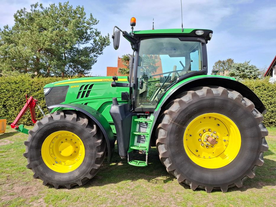 Ciągnik rolniczy John deere 6210R mechaniczna skrzynia w