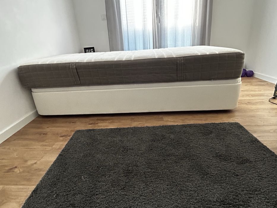 Cama sommier de solteiro