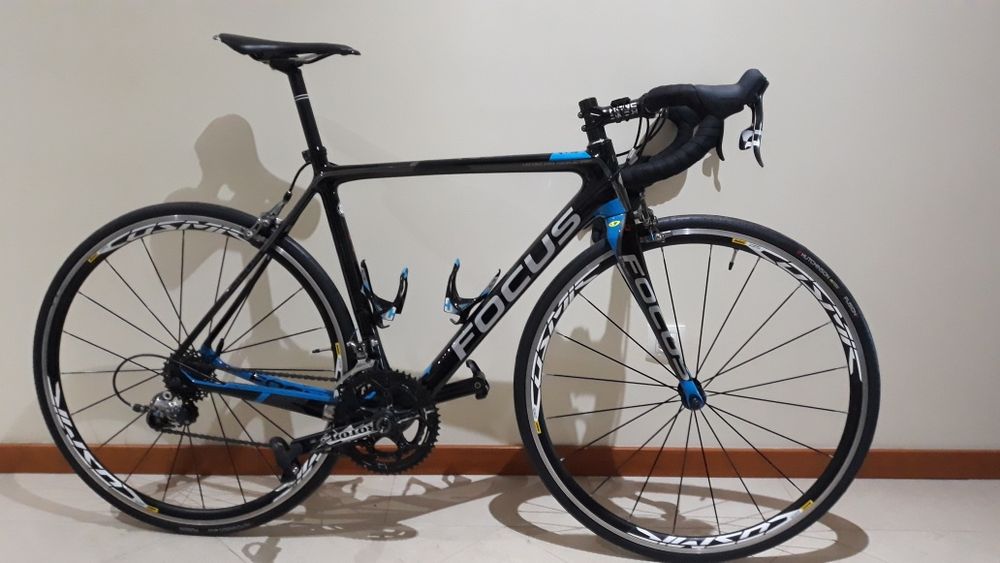 Bicicleta estrada Focus