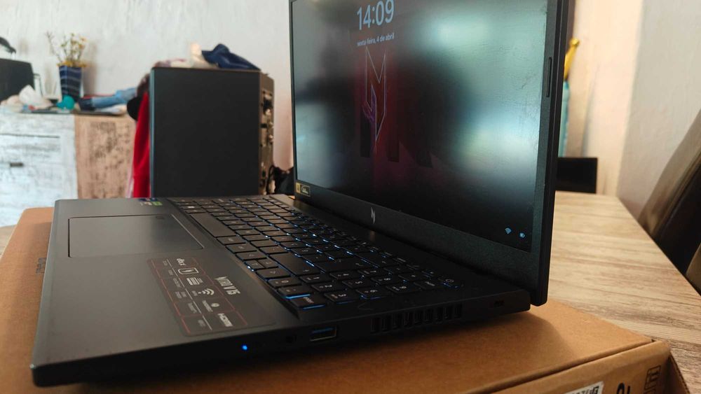 laptop gaming Nitro v15