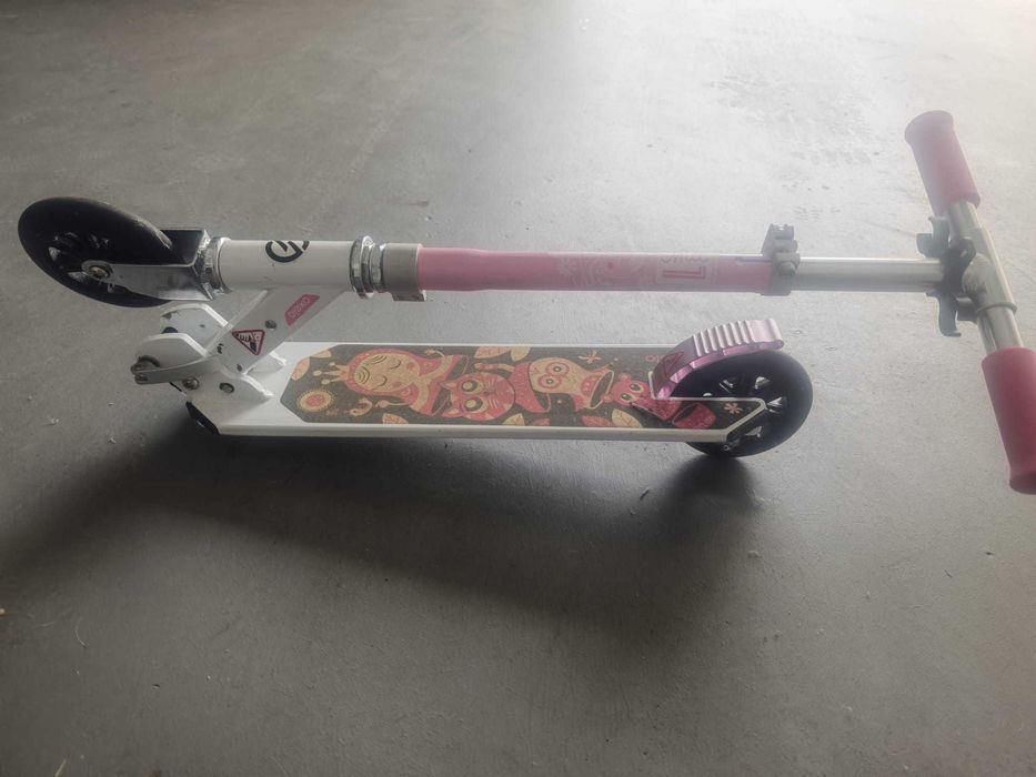 Trotinete OXELO como NOVA