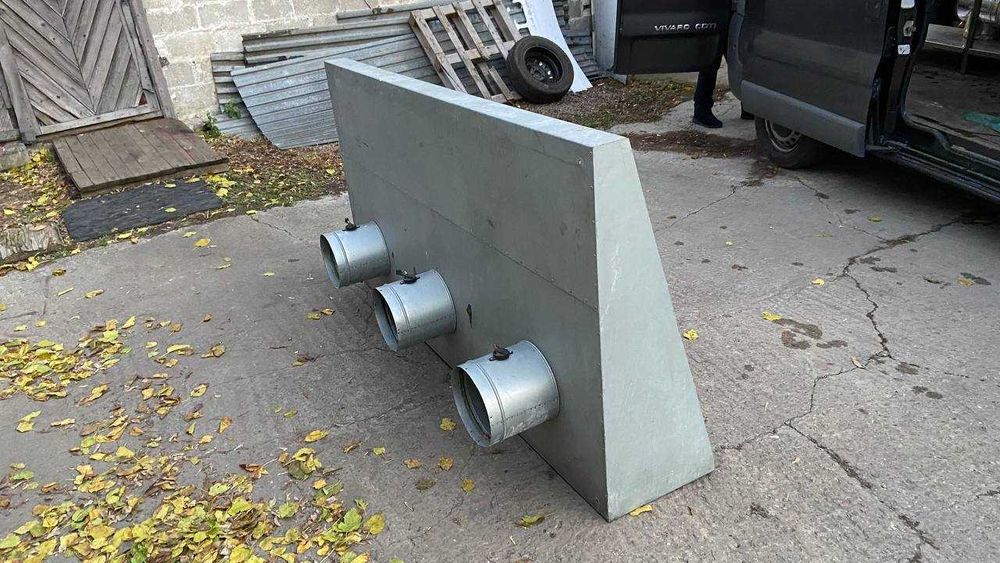 Б/у вытяжной зонт из нержавейки для кафе ресторана бара общепита