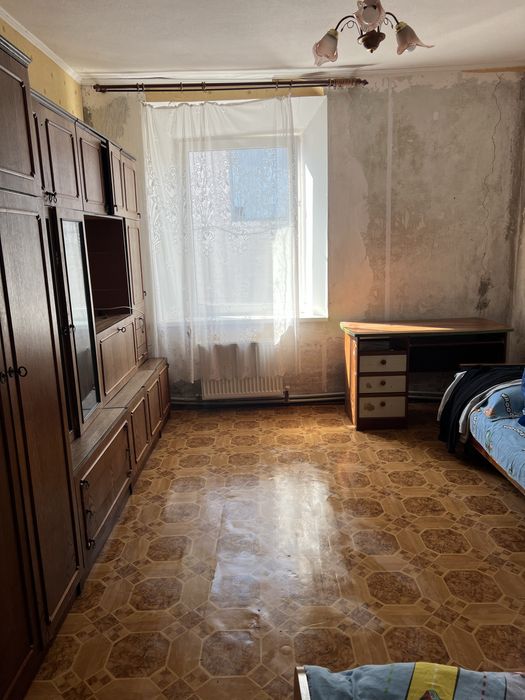 Продаеться будинок у центрі с. Онопріївка