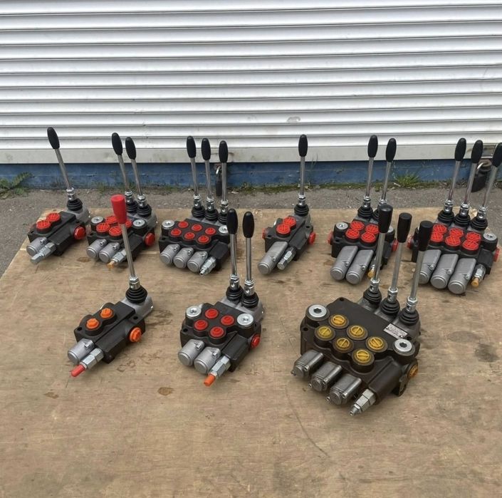 Гідророзподільник р 40 одна, дві,три секції.