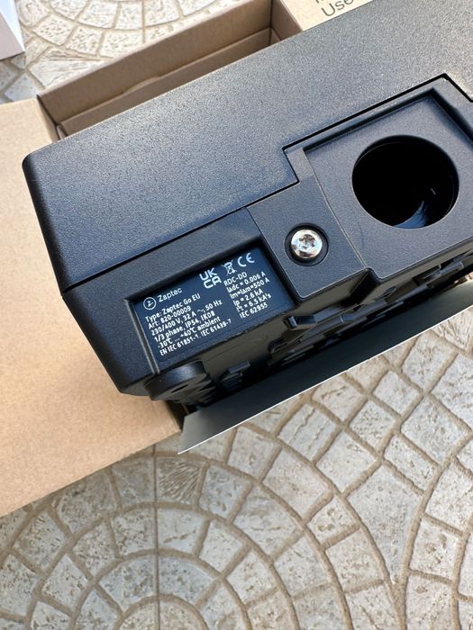 Carregador parede para carro elétrico - Zaptec Go