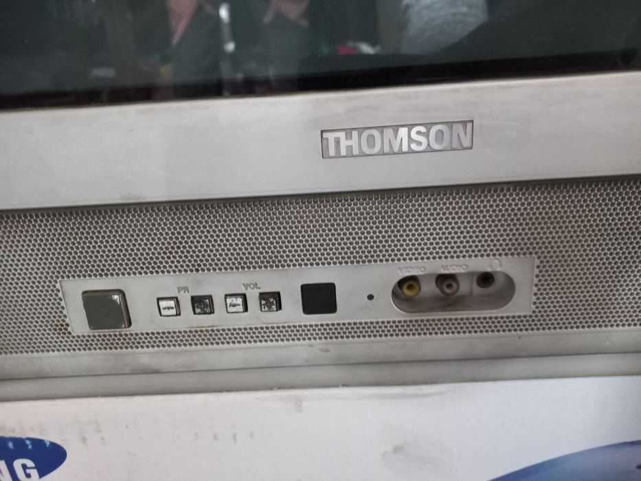 THOMPSON телевізор