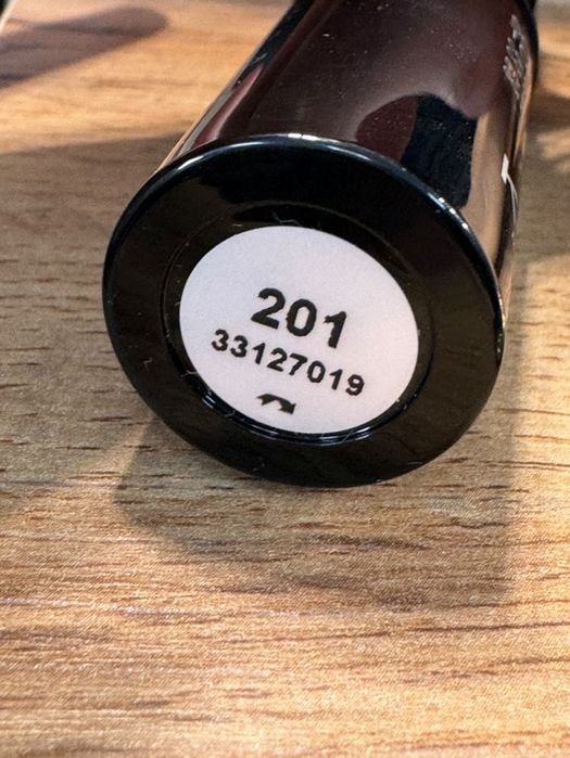 Новий Кремовий скульптор Kiko Milano 201 відтінок