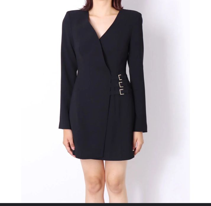 Вечірня сукня  бренду GUESS