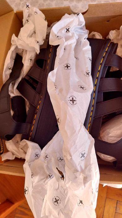 Sandália Dr. Martens