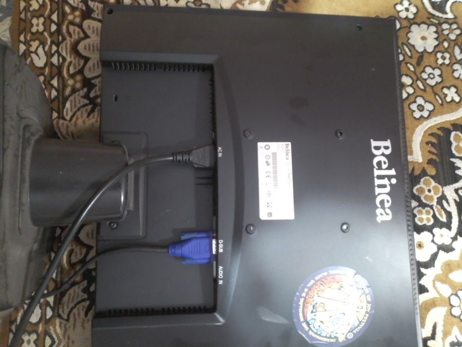 Продам монитор бу.