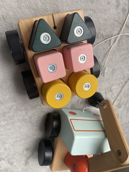 Продам іграшки дитячі