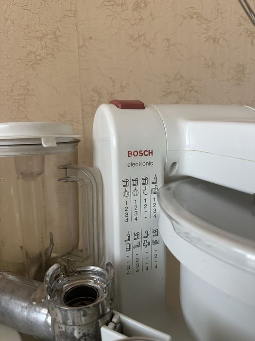 Кухонный комбайн BOSCH