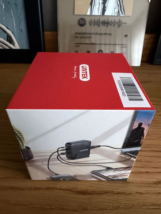 Ładowarka biurkowa Unitek GaN 70W 2x USB-A+2x USB-C
