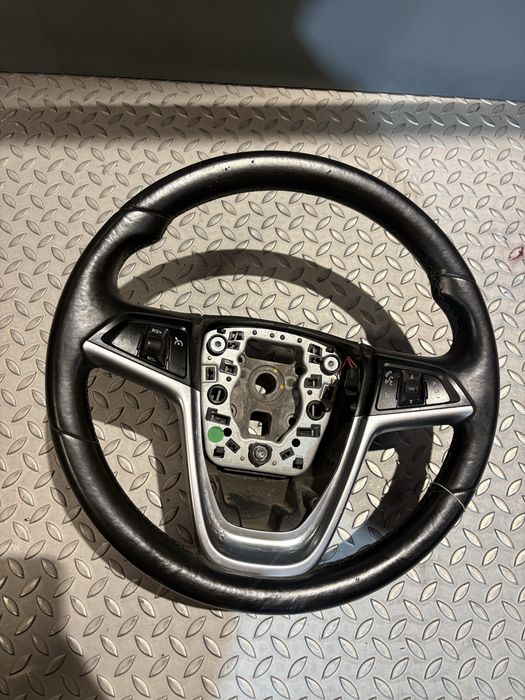 Volante Opel Insignia A