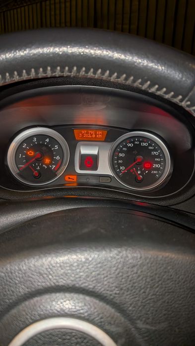 Renault Clio III 1,2 Dynamic 101cv