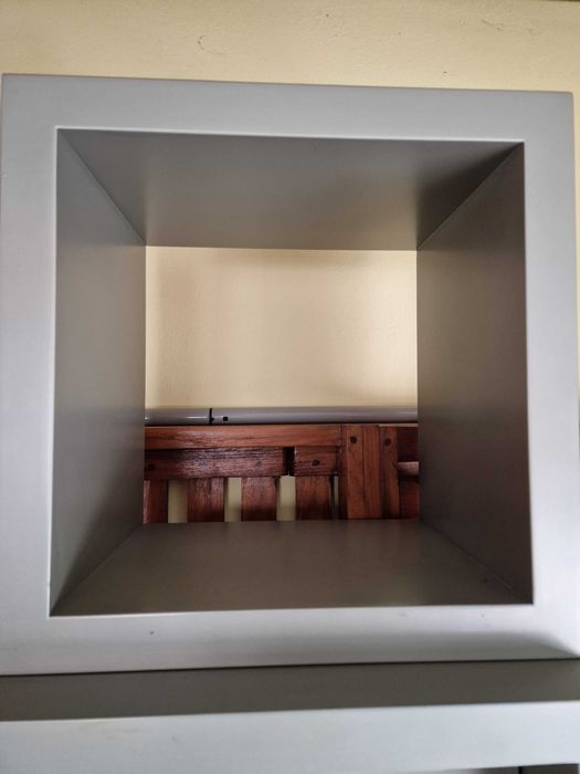 Prateleias quadrangulares