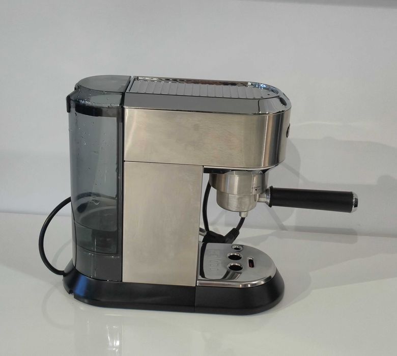 Zestaw: Ekspres De'Longhi Dedica EC 685 + Młynek Melitta Molino