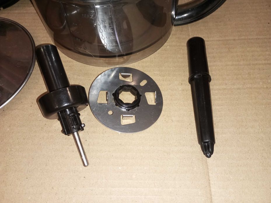 Чаша с крышкой нож измельчитель льда для кухонного комбайна Zelmer 491