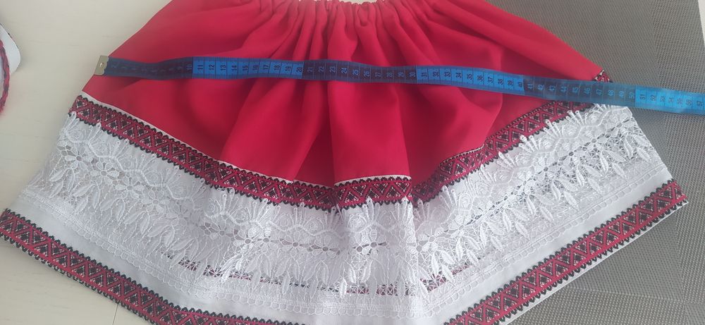 Вишиванка і костюм