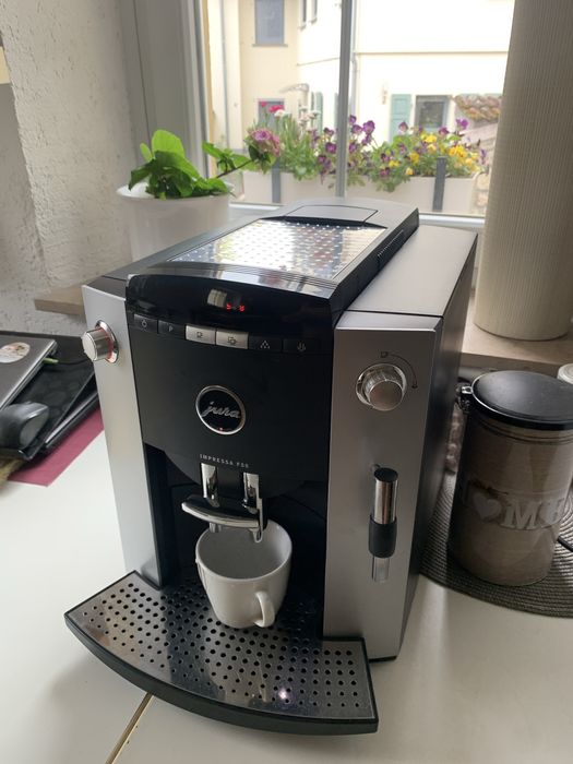 jura impressa f50 - Купити електроніку - Ціни на OLX.ua