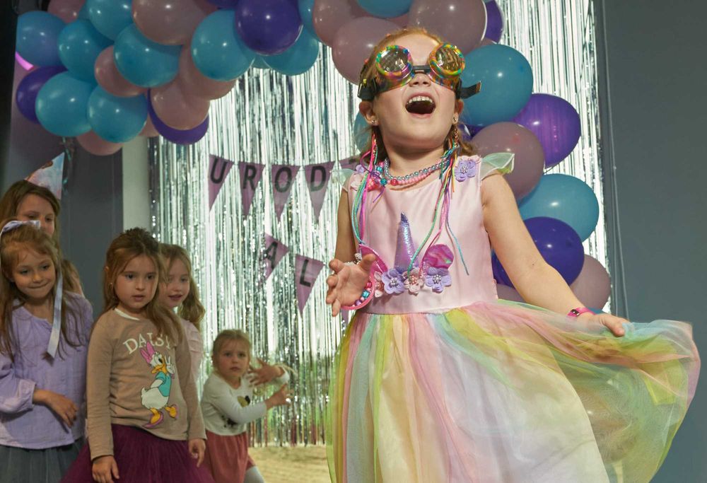 Animacje dla dzieci Animatorka-komunie/pikniki/festyny/urodziny/wesela