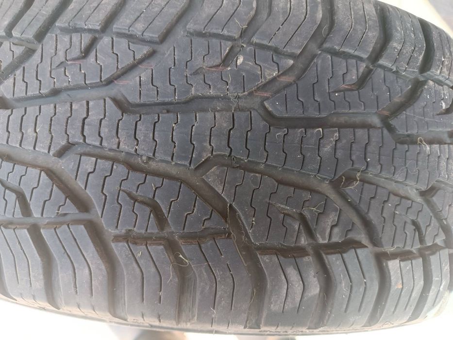 Продам шини R16 всезезонні