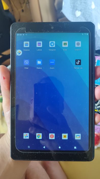 Планшет Onn  на Андроід 10 , 8 дюймів