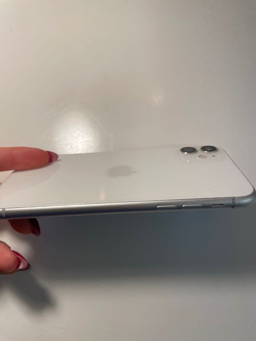 iphone 11 biały 64 gb