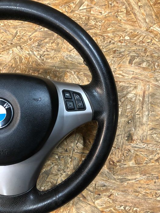 Kierownica Bmw E90
