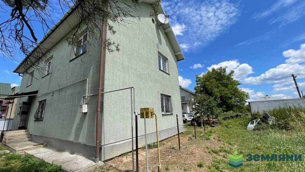 Продається готовий будинок у с. Підлужжя на вул. Височана  (2)