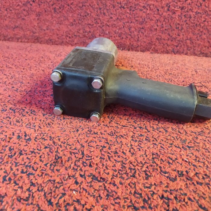 Пневмо гайковерт