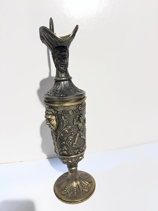 Jarra / Jarro Antigo em Bronze Italiano - Made in Italy (35 cm)