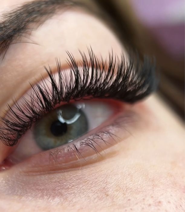 Перманент Львів Нарощення вій Голівуд