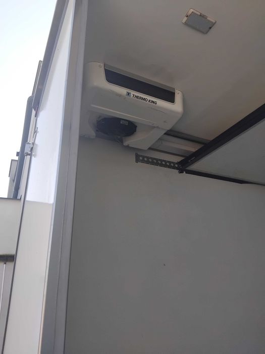 fiat ducato chłodnia kontener 8 palet