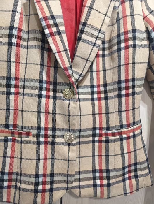 Uplander marynarka damska taliowana w kratę rozm 36