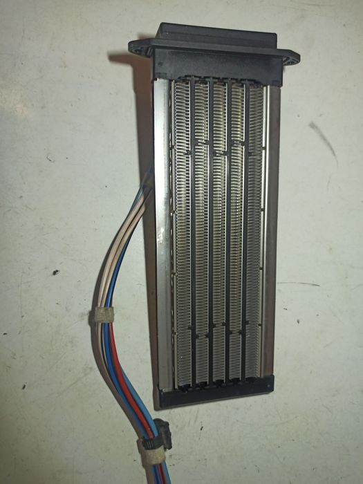 Resistencia de sofagem - TOYOTA AURIS (_E15_) | 06 - 12