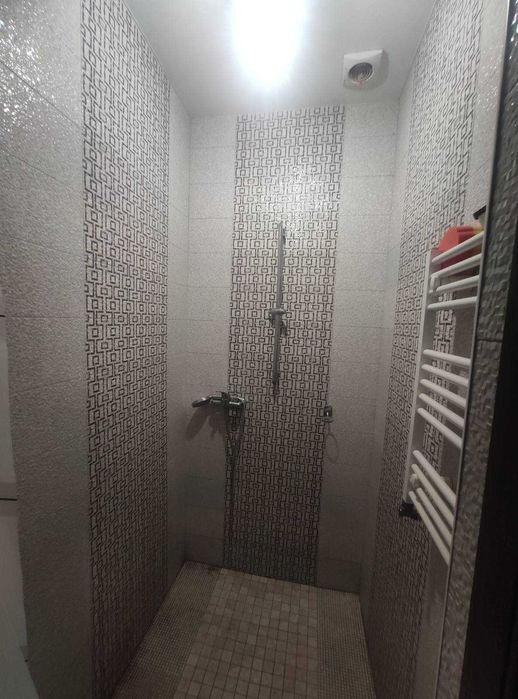 Оренда або продаж  фасадного приміщення в центрі Городенки, власник