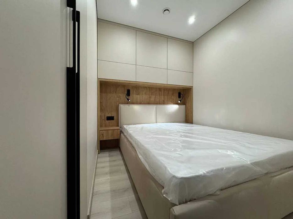 Однокімнатна в центрі з ремонтом