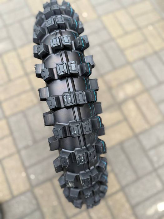 Шина на мотоцикл 110 90 R18, моторезина, мотошина ендуро р18, покришка