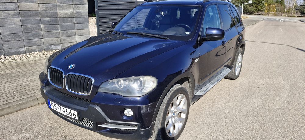 BMW 3.0 SD 286 km 32000 tys