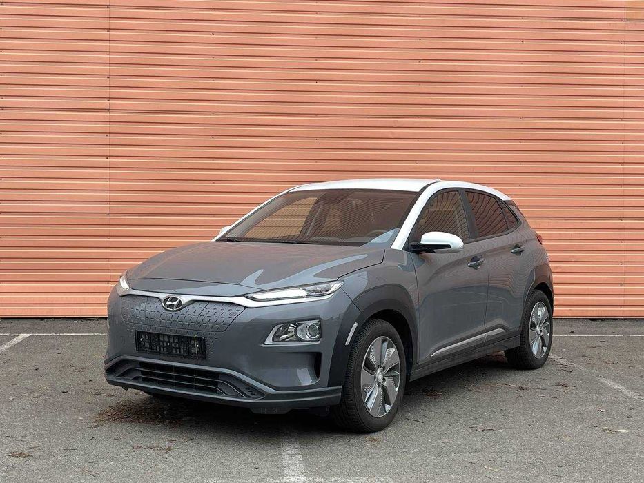 Hyundai Lona Electro 2019 65kWt в розтермінування від 14000 грн/м