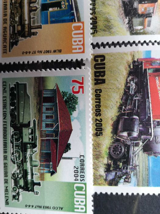 Vendo 2 series de selos de Cuba novos(Comboios)