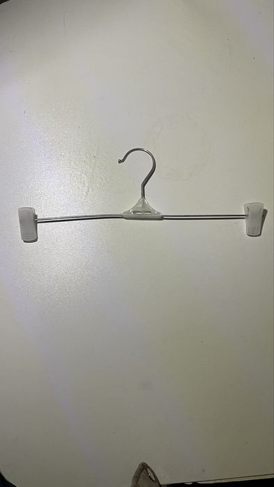 Вішалки дитячі в асортименті, вішаки