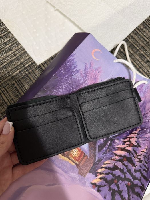 Чоловічий шкіряний гаманець