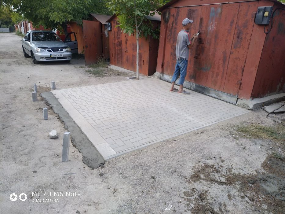 Укладка тротуарной плитки и гранитной брусчатки  демонтажные работы