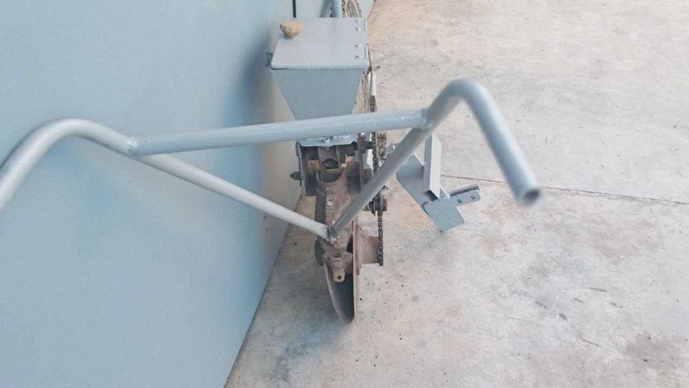 Продам зернову сівалку до мотоблока