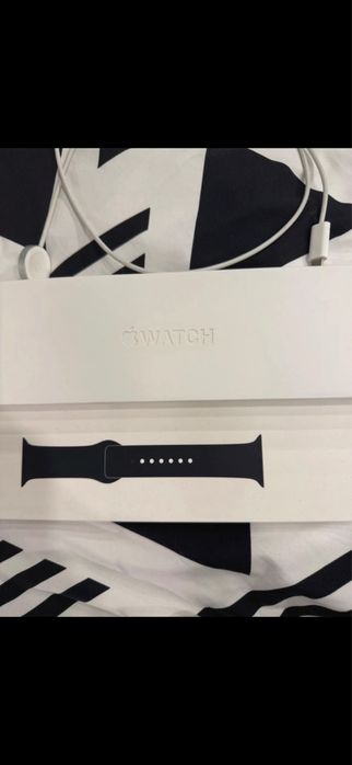 Apple Watch serii 8 45mm