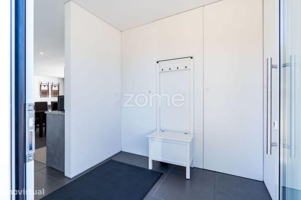 Casa T3 com piscina e vinha em Penalva do Castelo